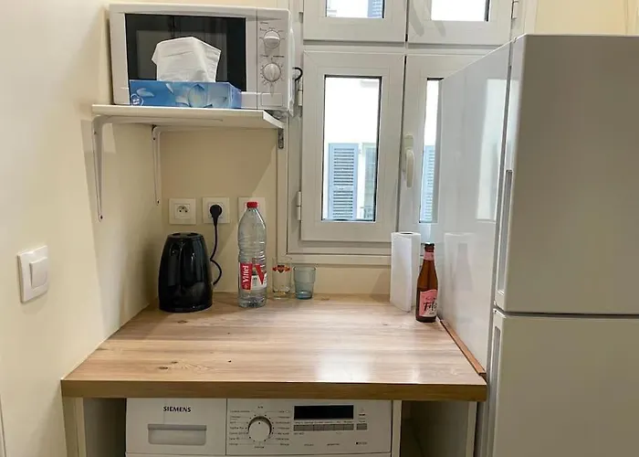 Studio Parisien, Le Louis Blanc